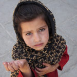 Afghan_girl_begging